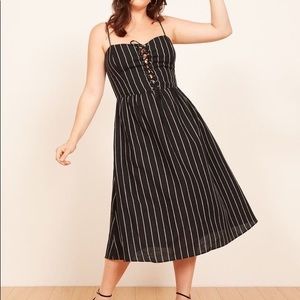 Reformation midi Serena Dress Size 6 Linen strip